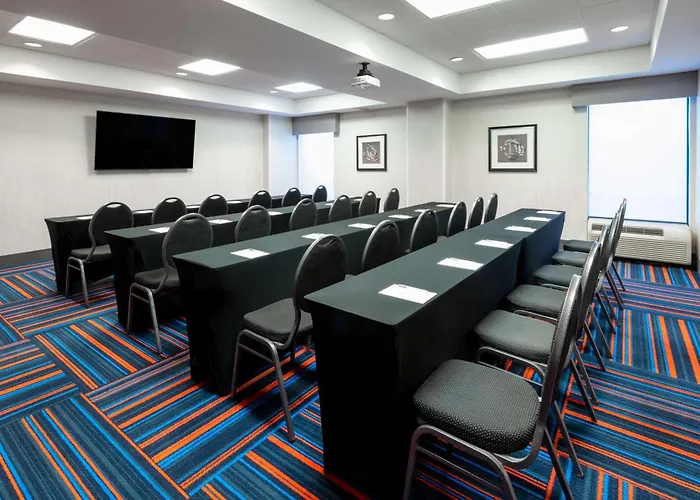 Hampton Inn Denver-International Airport