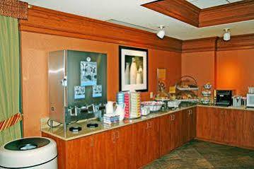 Hampton Denver-international Airport 3*