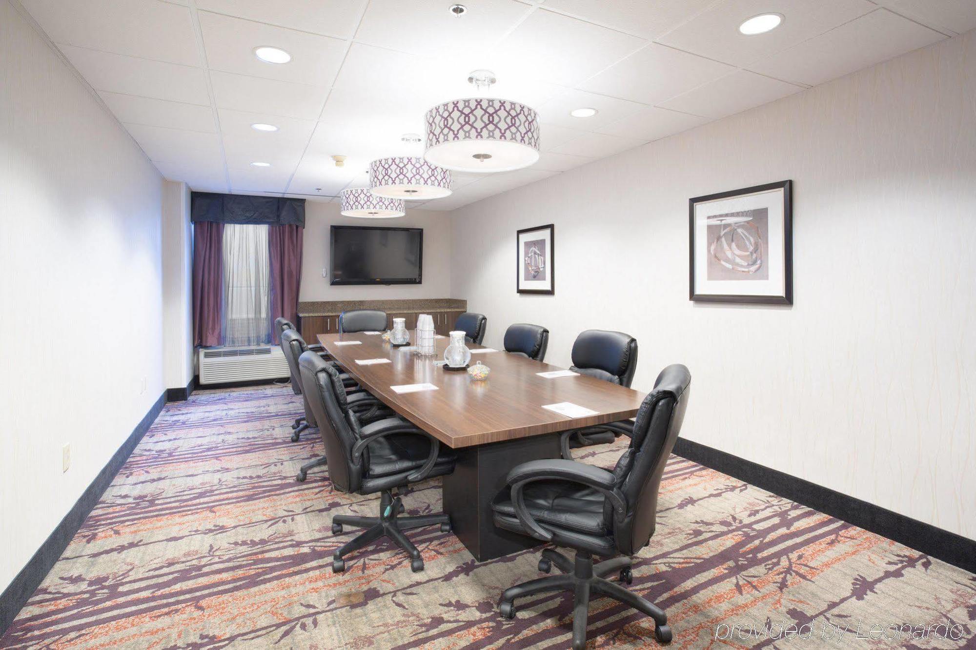 Hampton Denver-international Airport 3* DEN