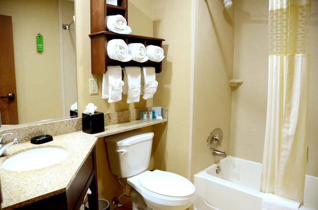 Hampton Denver-international Airport 3* DEN
